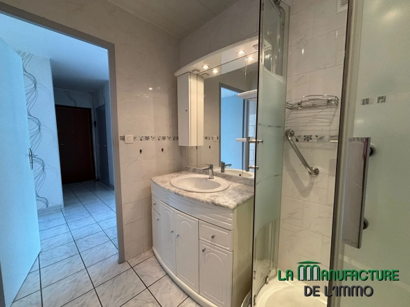 Appartement F3 traversant à Saint-Étienne secteur Bergson 