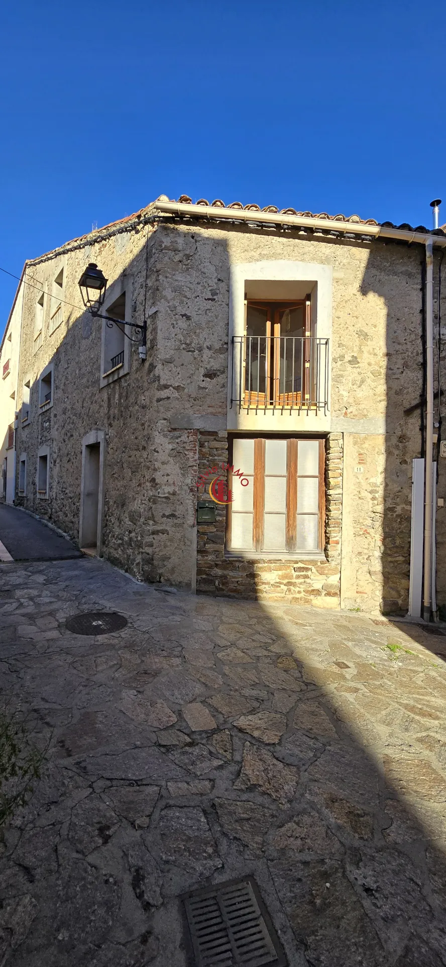 Maison de village à rafraîchir à Cassagnes - Opportunité à saisir 