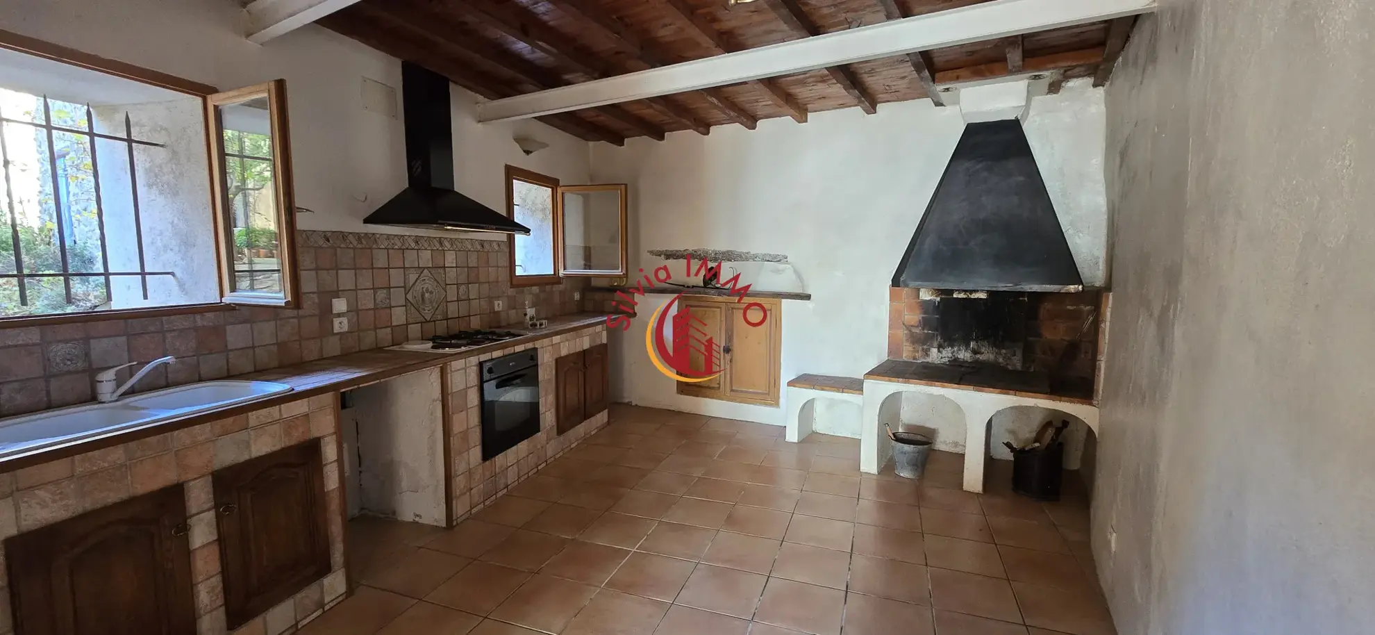 Maison de village à rafraîchir à Cassagnes - Opportunité à saisir 