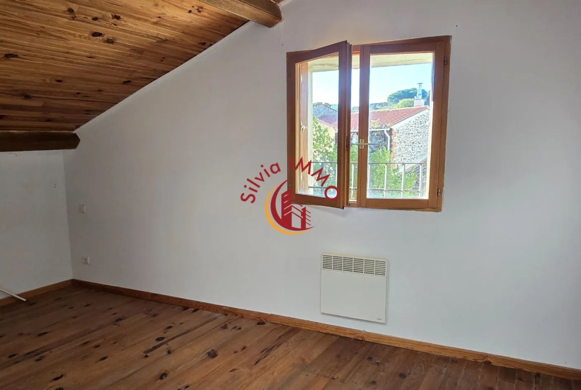 Maison de village à rafraîchir à Cassagnes - Opportunité à saisir 
