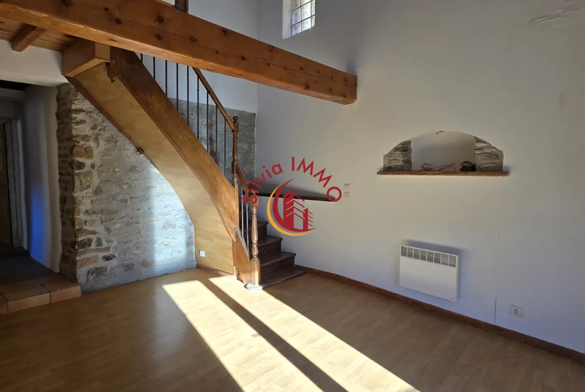 Maison de village à rafraîchir à Cassagnes - Opportunité à saisir 