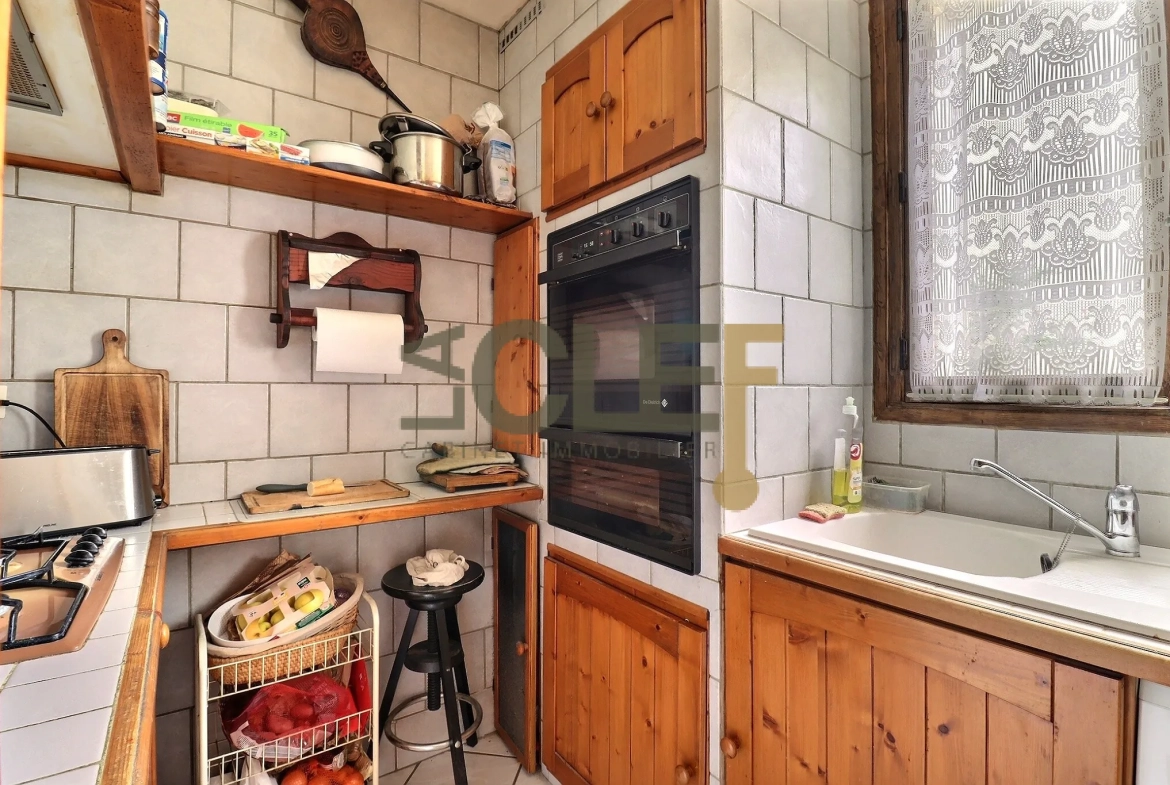 Appartement lumineux de 50m² à Vanves, idéal pour famille ou investisseurs 