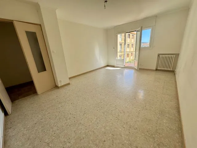 Appartement T3 avec terrasse, garage à vendre à Aix-en-Provence Gambetta 