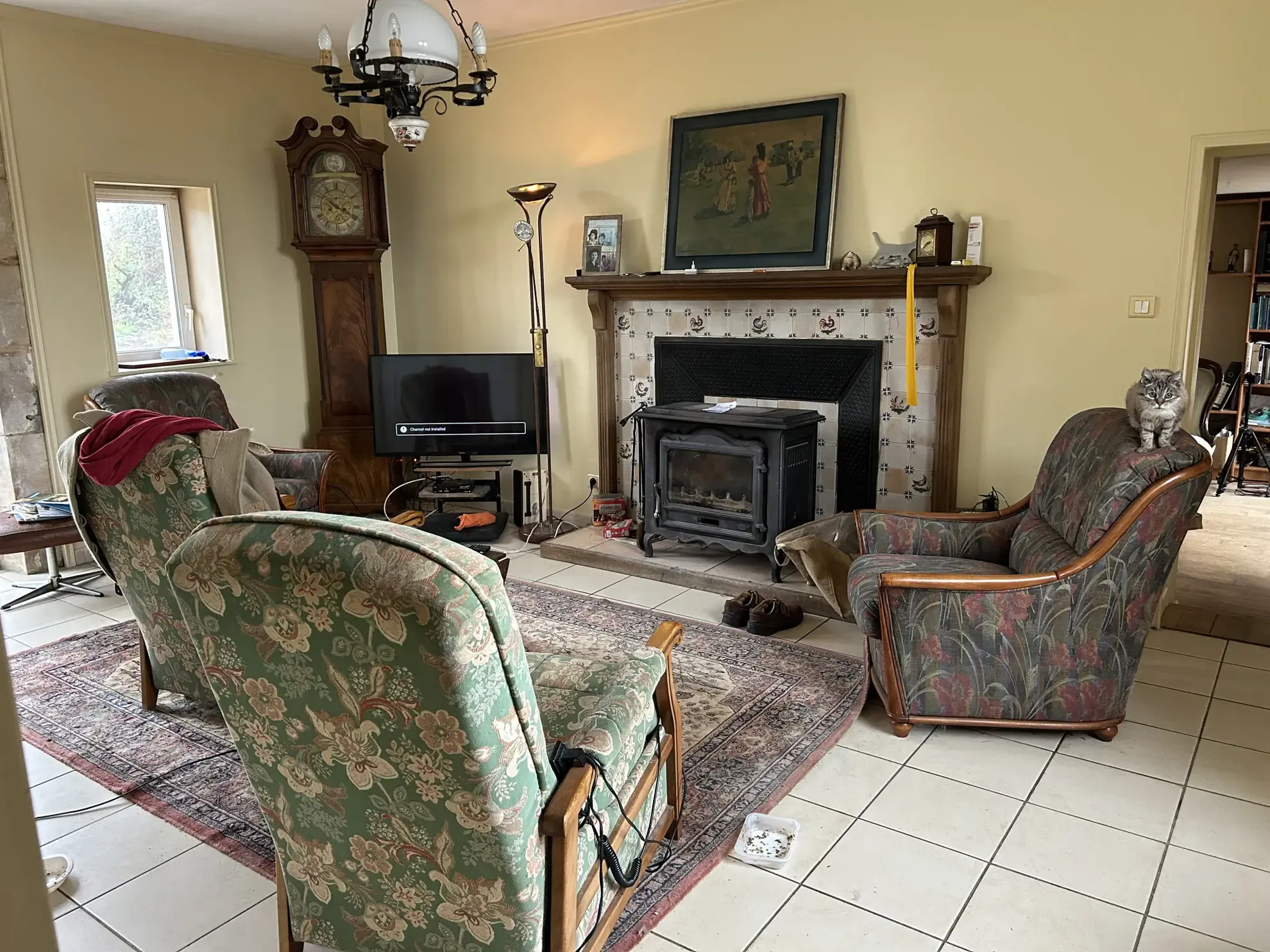 Très belle propriété avec gîte, dépendances et grandes pièces près du Morvan à Varzy 