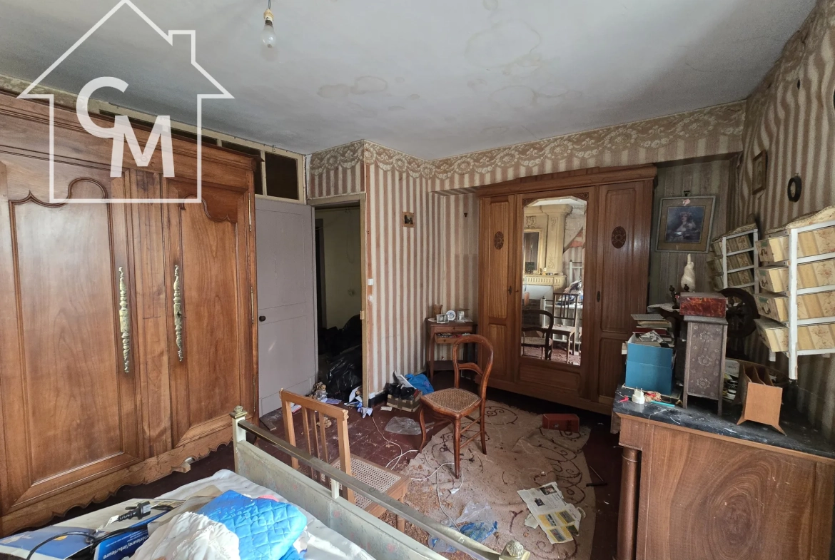 Maison familiale avec jardin, garage et 4 chambres à Saint-Germain-d'Arce 
