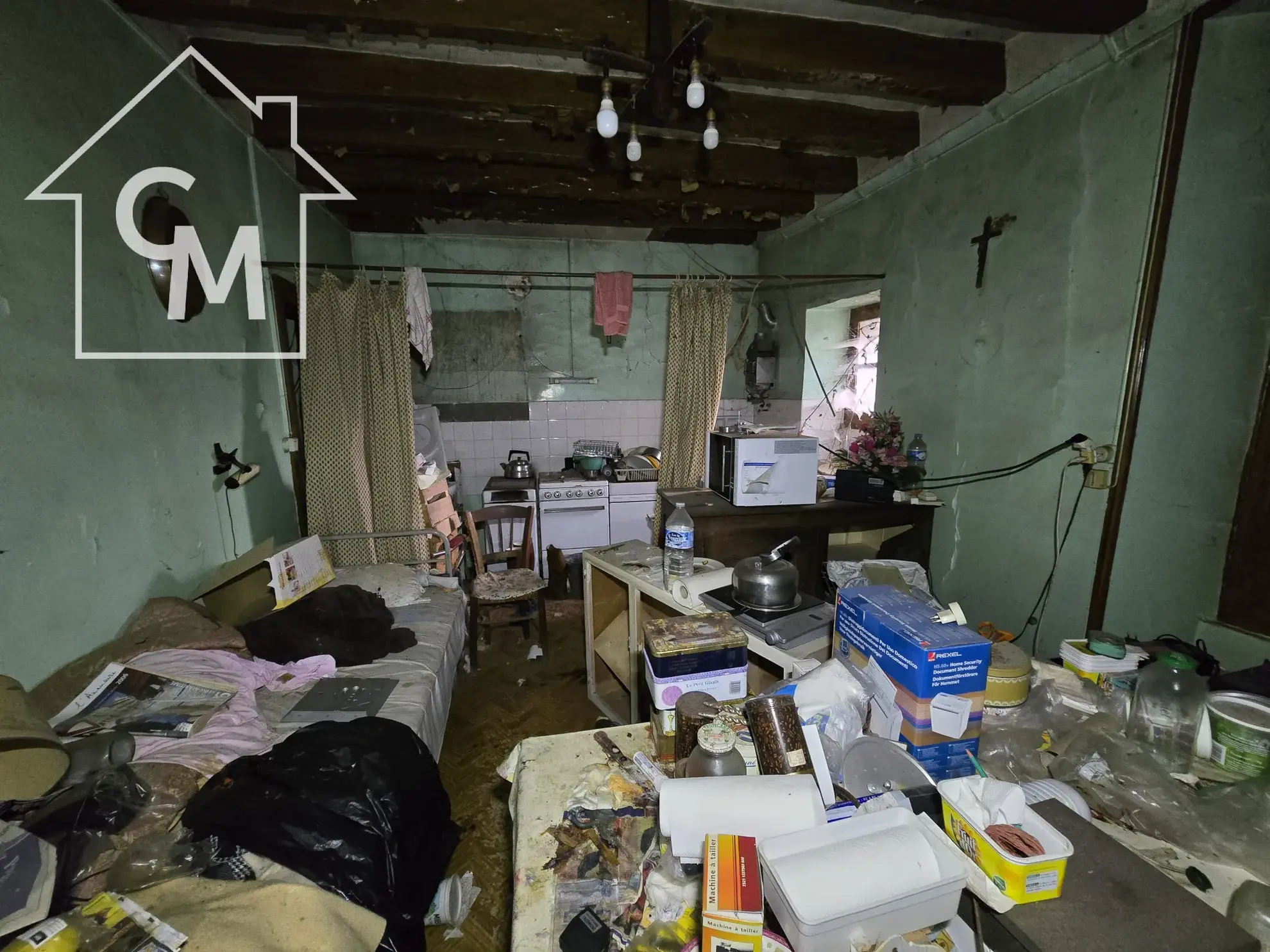 Maison familiale avec jardin, garage et 4 chambres à Saint-Germain-d'Arce 