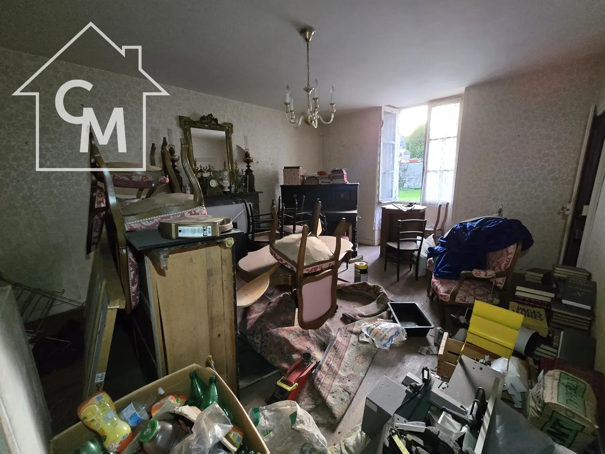 Maison familiale avec jardin, garage et 4 chambres à Saint-Germain-d'Arce 