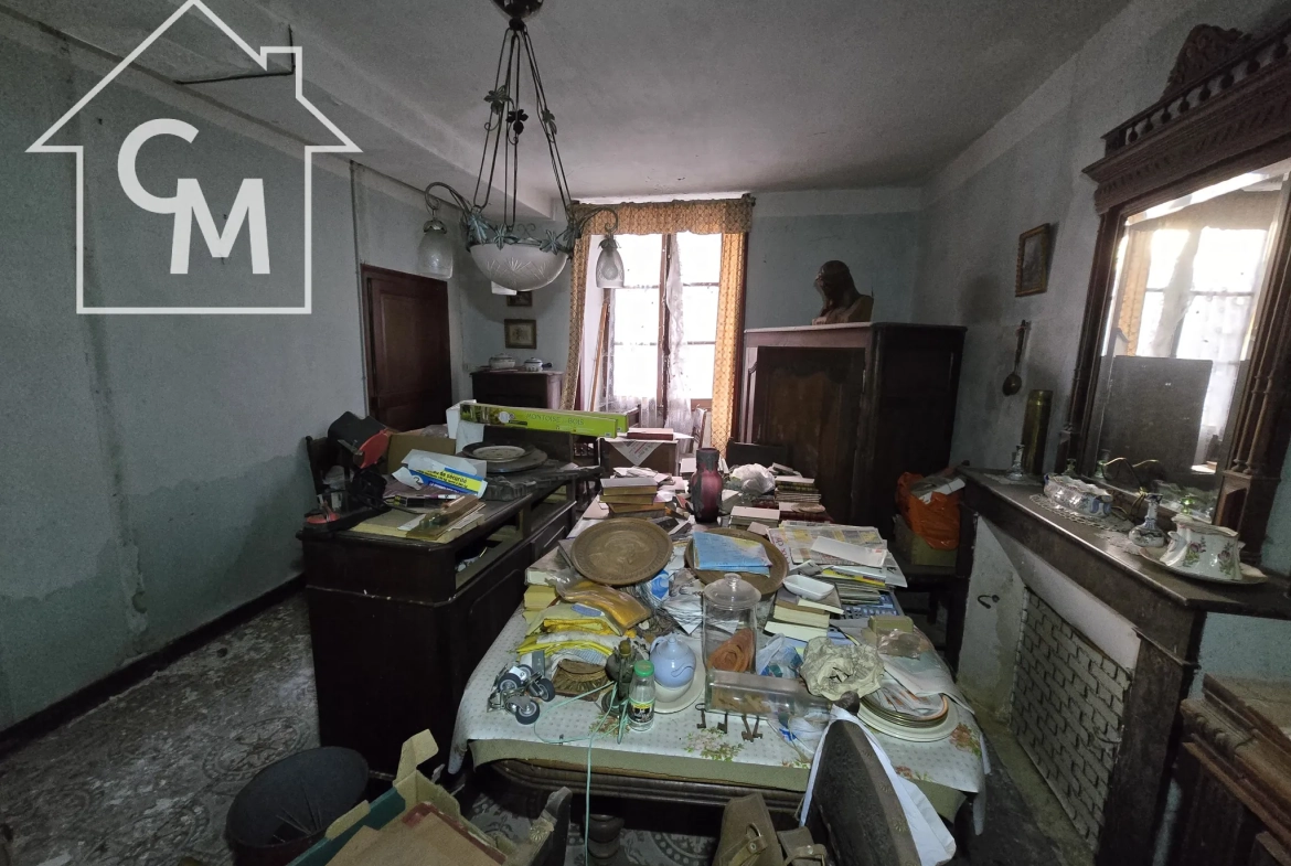 Maison familiale avec jardin, garage et 4 chambres à Saint-Germain-d'Arce 