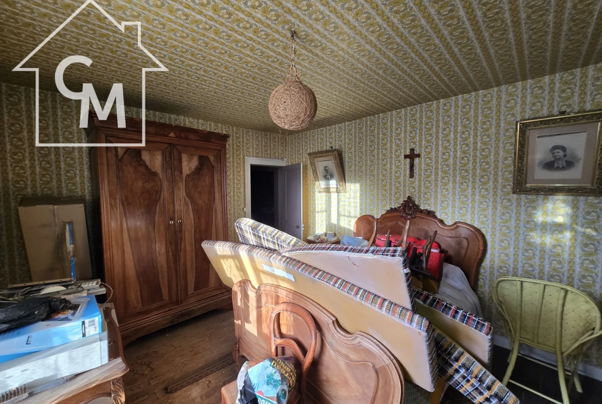 Maison familiale avec jardin, garage et 4 chambres à Saint-Germain-d'Arce 