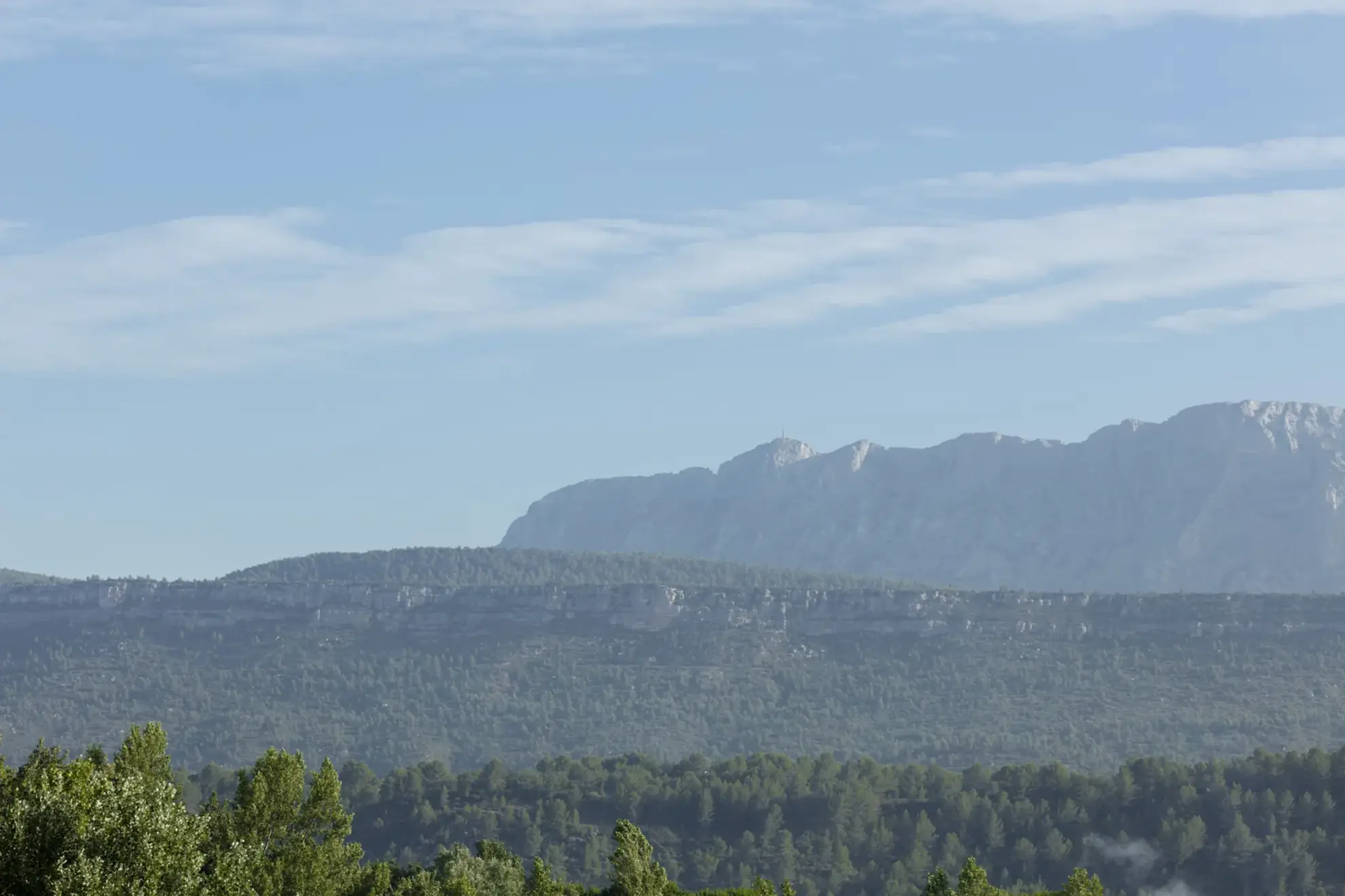 Investissement locatif à Rousset – Appartement 24,37 m² avec terrasse et parking 
