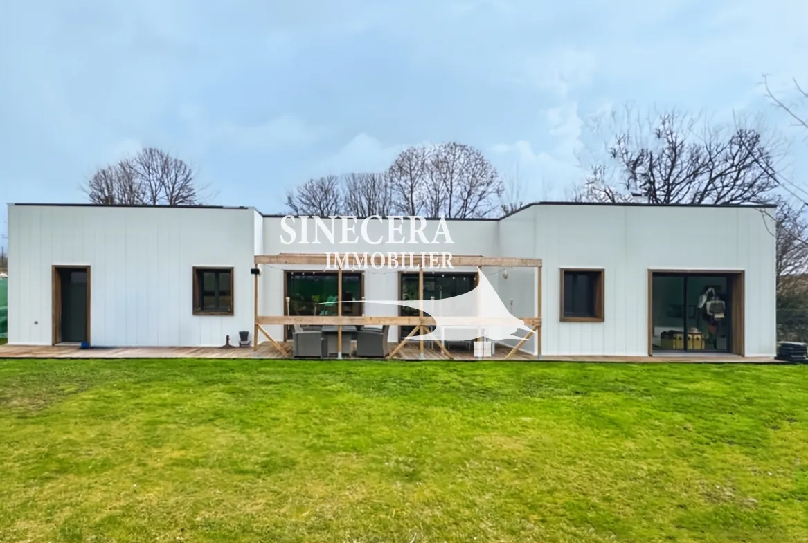 Villa contemporaine à Villetoureix avec terrasse et vue dégagée 