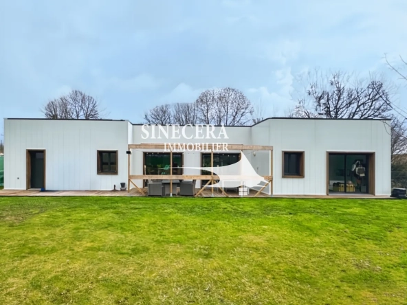 Villa contemporaine à Villetoureix avec terrasse et vue dégagée