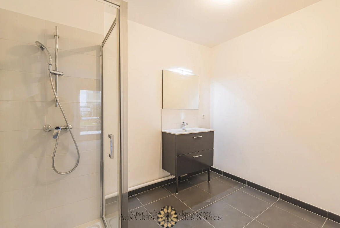 Appartement T2 neuf avec terrasse et parking à Reims Pont de Vesle / Comédie 