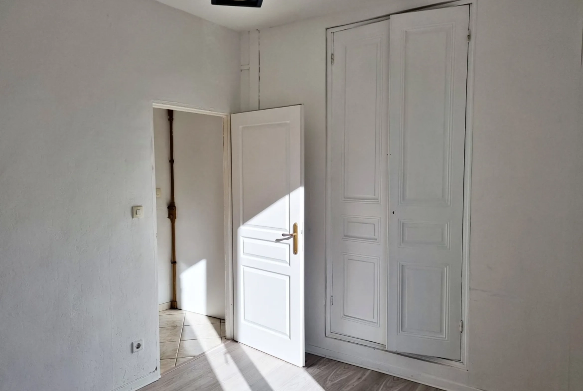Appartement lumineux de 55 m² à Lantosque avec vue montagne 