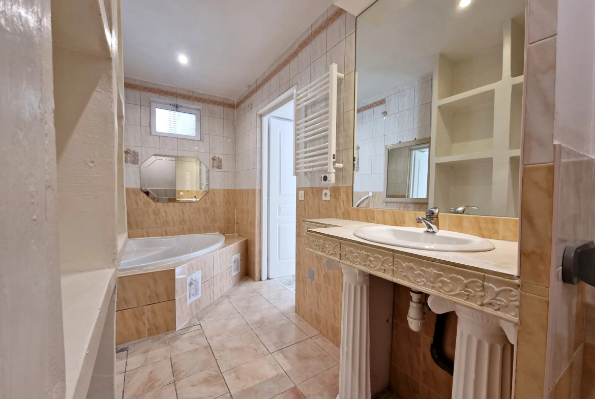 Appartement lumineux de 55 m² à Lantosque avec vue montagne 