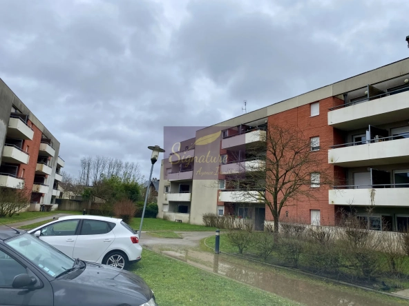 F2 avec Terrasse et Parking au Mans - Investissement Rentable