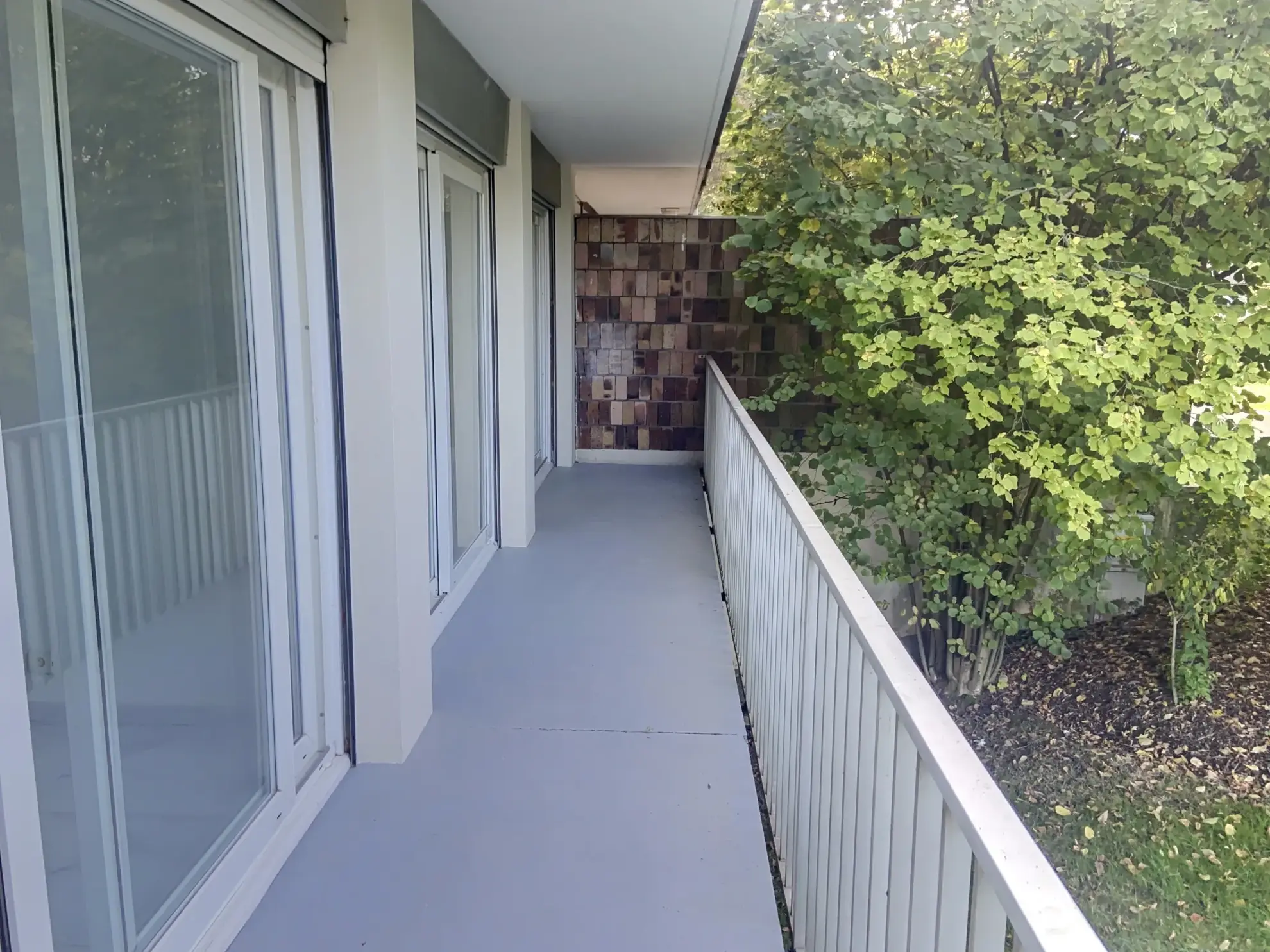 Appartement T5 à Ris-Orangis avec balcon et cave, résidence sécurisée 