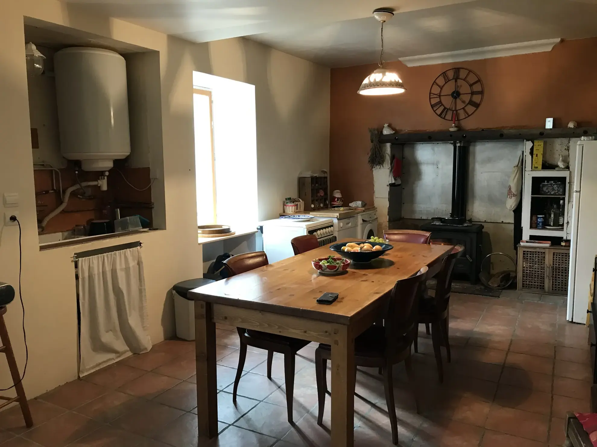 Charmante maison en pierre avec jardin et vue campagne à Saint-Just 