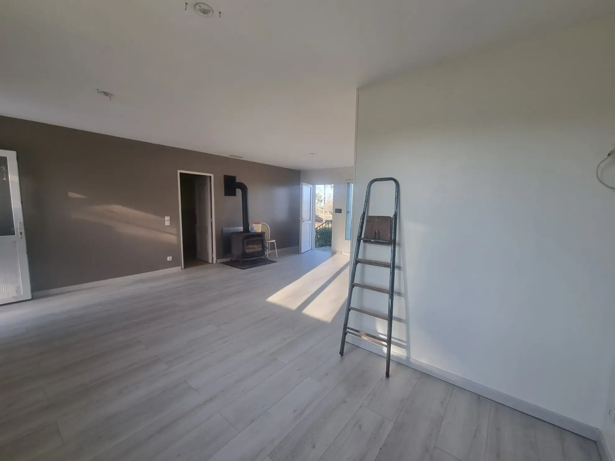 Maison de plain pied à Montchevrel près du Mêle-sur-Sarthe avec terrain spacieux 