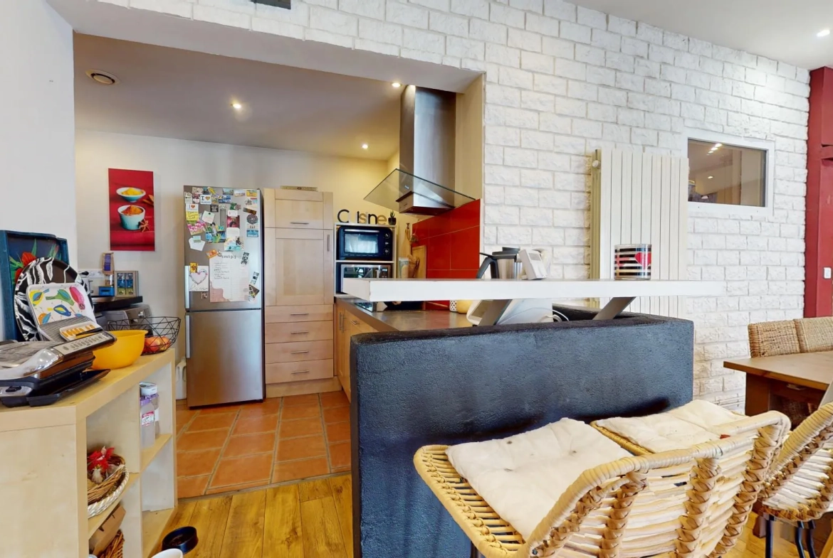 Maison 6 pièces avec grand terrain à Sevran - Proche RER et commodités 