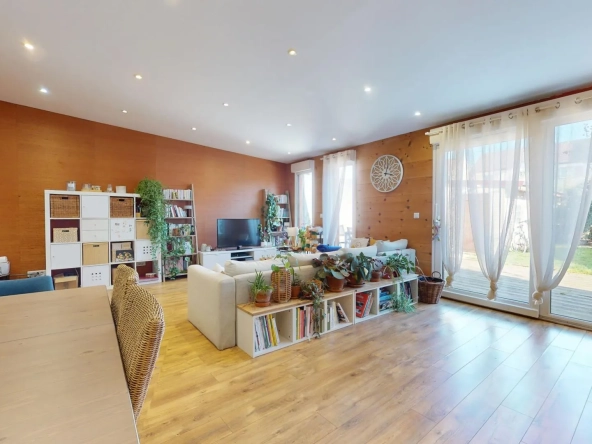 Maison 6 pièces avec grand terrain à Sevran - Proche RER et commodités