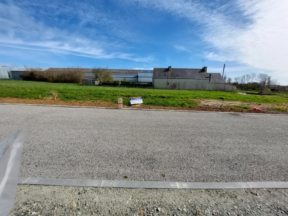Terrain constructible viabilisé à Pouldreuzic - 538 m² idéal pour bâtir