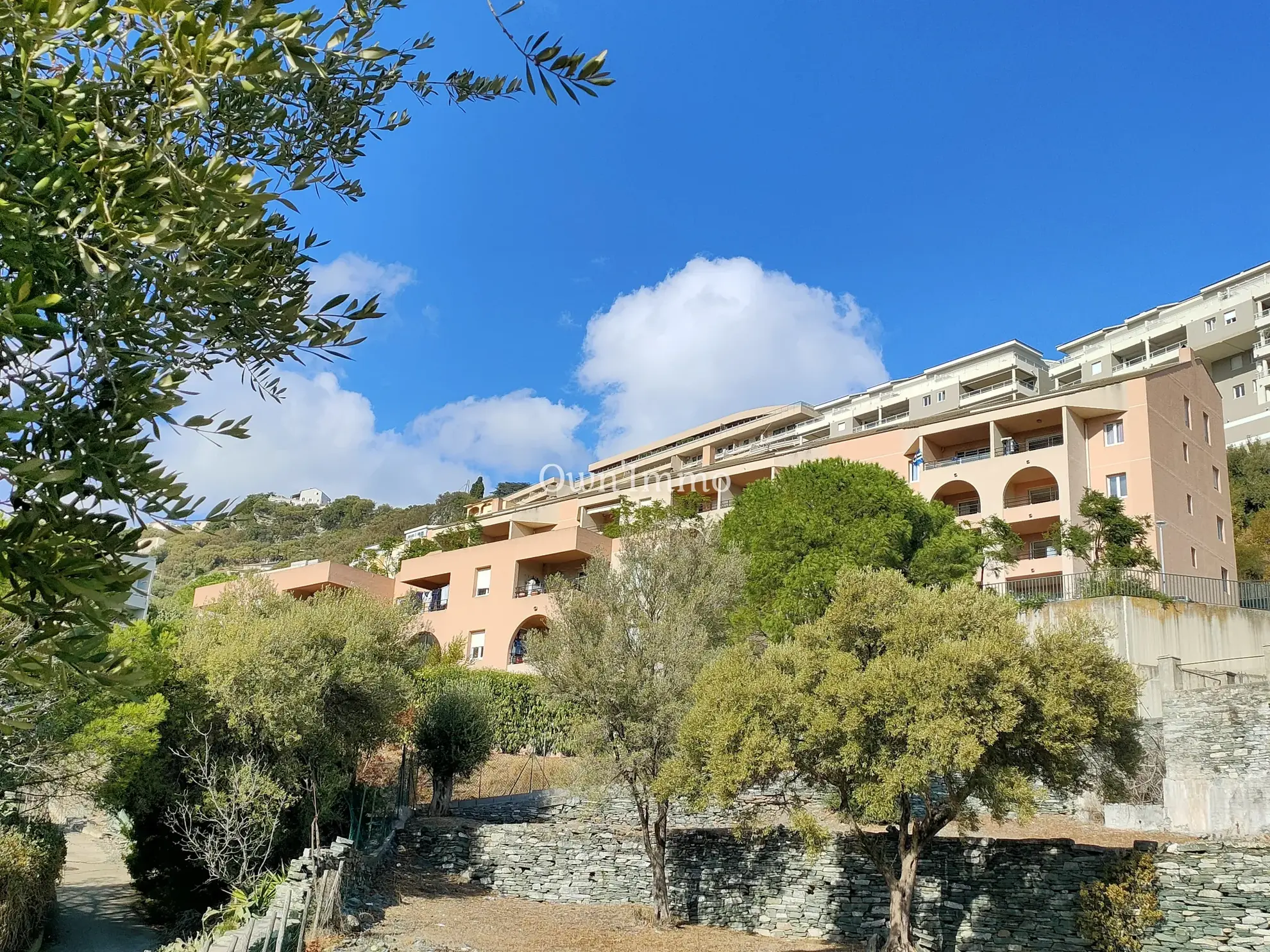 Appartement F3 avec Terrasse et Vue Mer à Bastia Fango 
