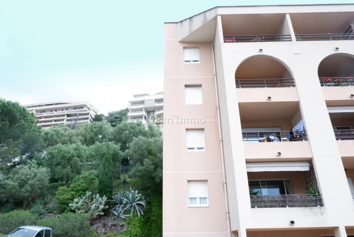 Appartement F3 avec Terrasse et Vue Mer à Bastia Fango 