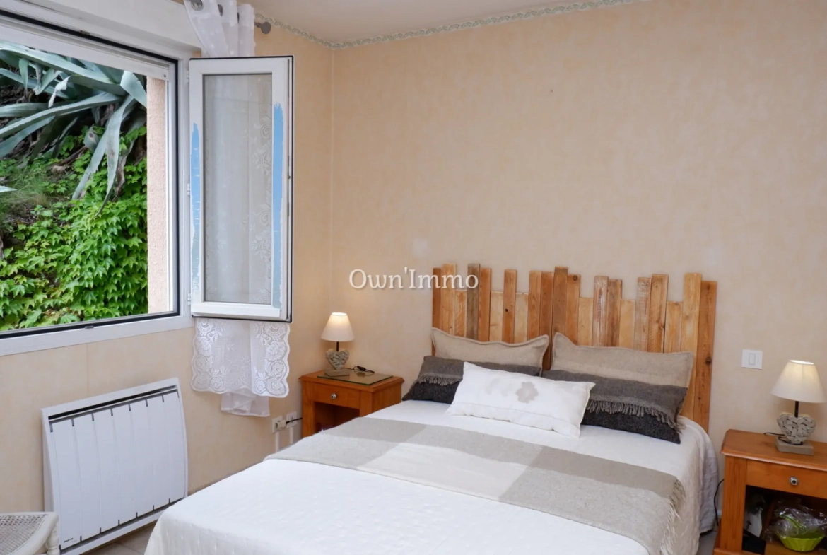 Appartement F3 avec Terrasse et Vue Mer à Bastia Fango 