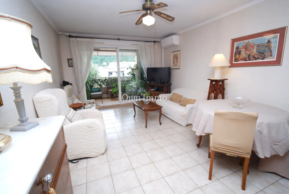 Appartement F3 avec Terrasse et Vue Mer à Bastia Fango 