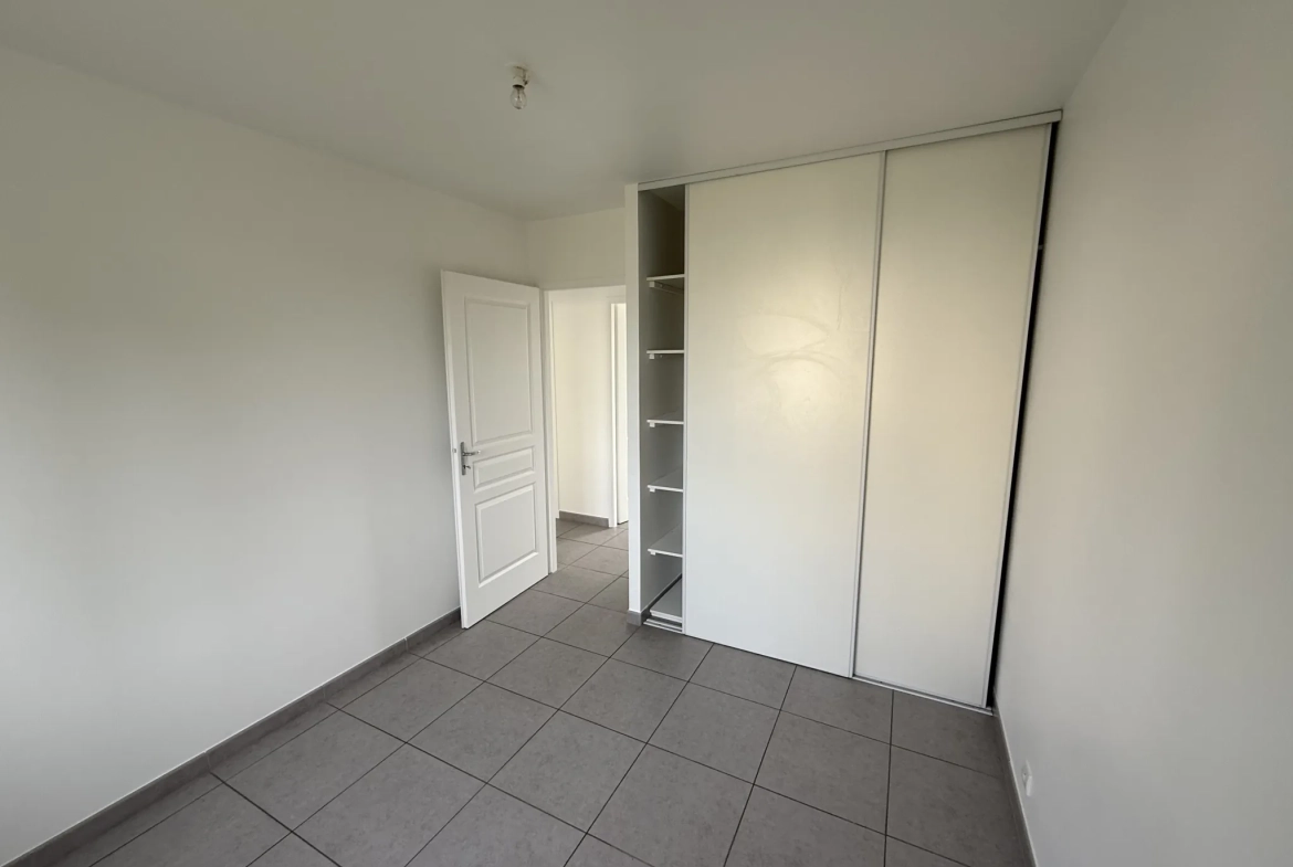 Pavillon de plain pied à vendre à Rouessé Fontaine, 80 m² avec garage et jardin 