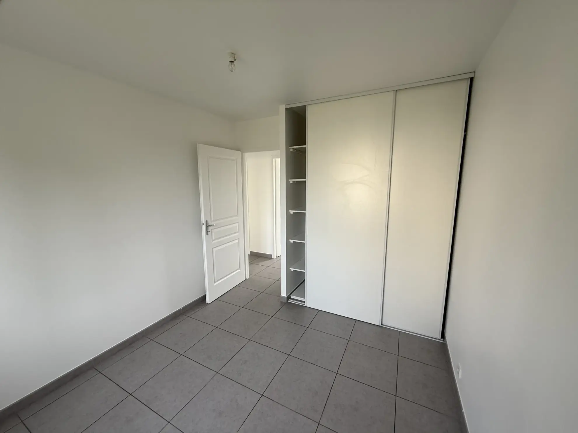 Pavillon de plain pied à vendre à Rouessé Fontaine, 80 m² avec garage et jardin 