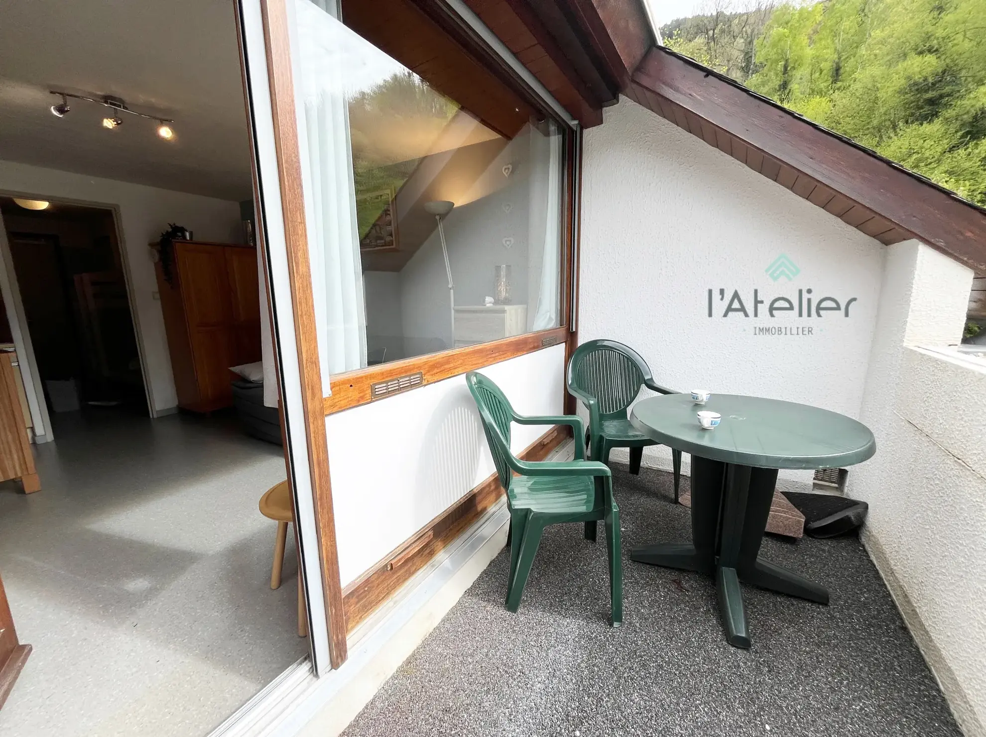 Studio rénové de 23 m² avec terrasse au cœur de Saint-Lary, exposition Sud-Ouest 