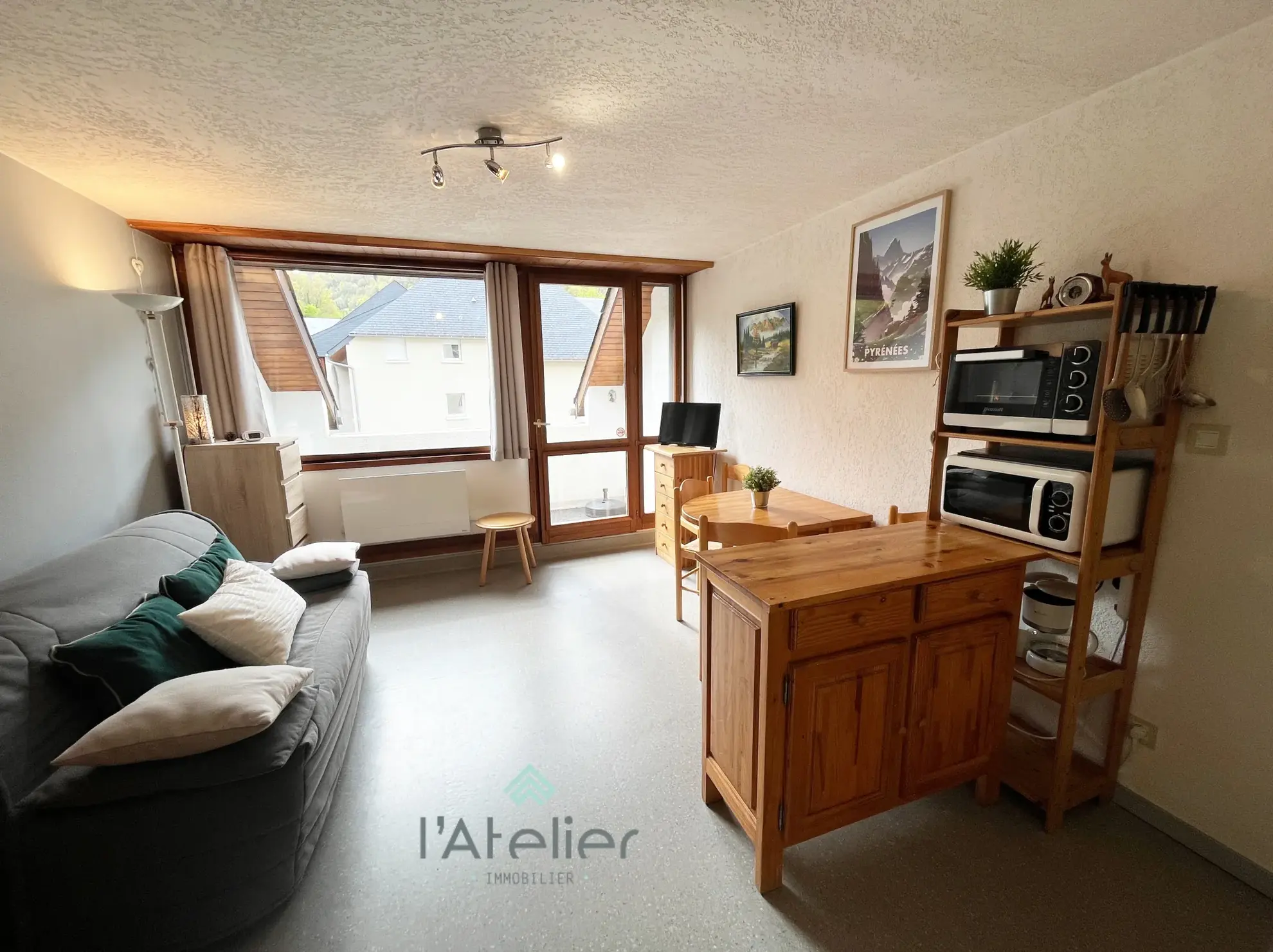 Studio rénové de 23 m² avec terrasse au cœur de Saint-Lary, exposition Sud-Ouest 