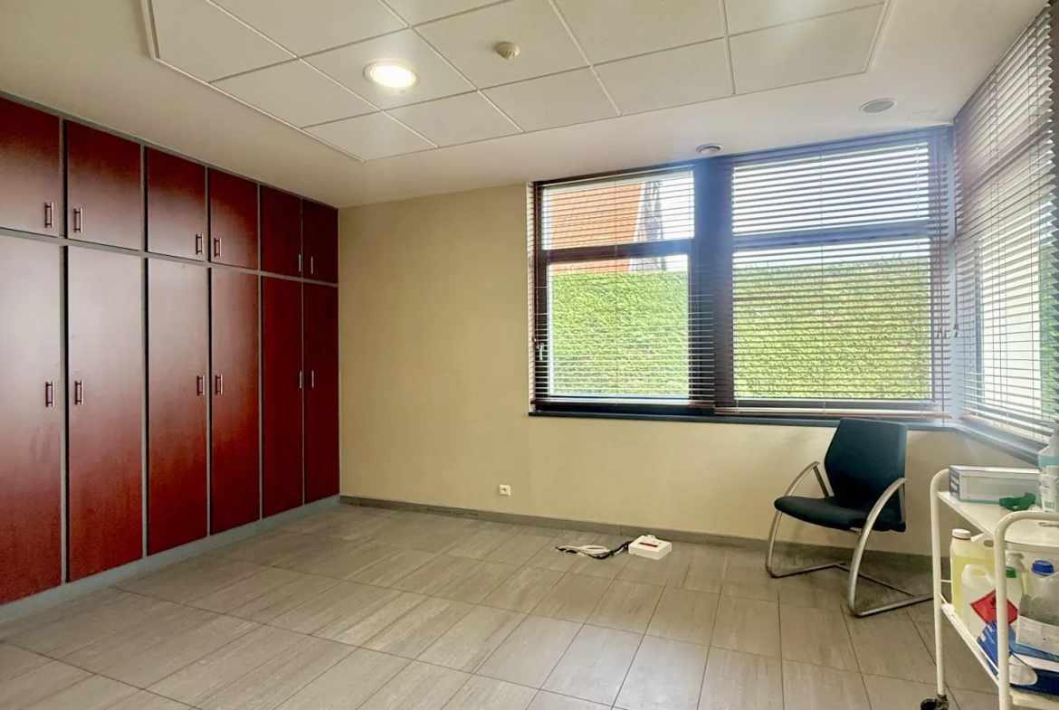 Maison de plain-pied à rénover à Staffelfelden, 101 m², terrain 4,62 ares, proximité commodités 