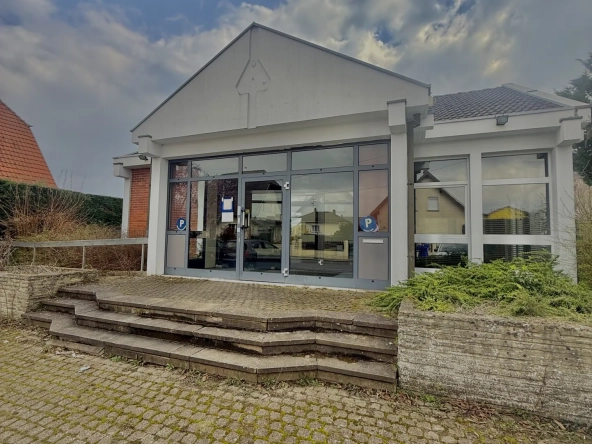 Maison de plain-pied à rénover à Staffelfelden, 101 m², terrain 4,62 ares, proximité commodités