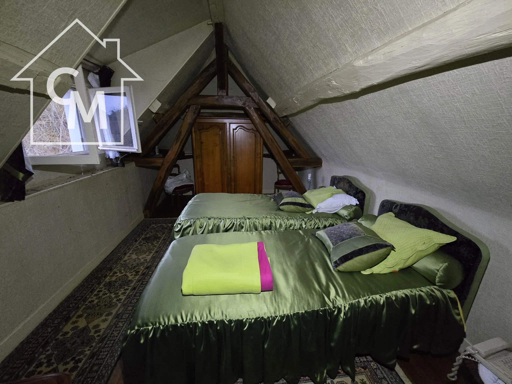 Maison avec dépendances et jardin à vendre à Fournaudin 