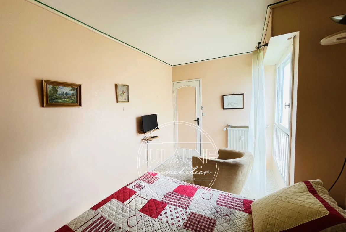 Appartement T4 à Limoges – 87 m² dans résidence sécurisée avec ascenseur 