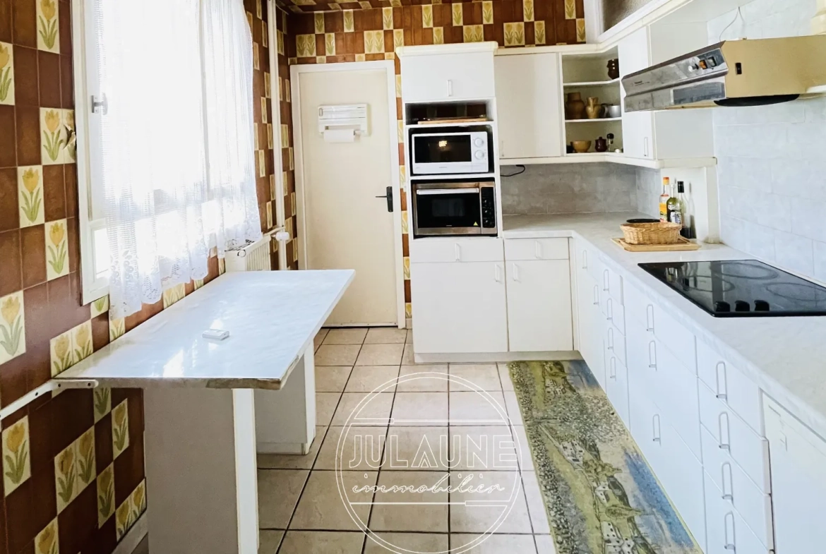 Appartement T4 à Limoges – 87 m² dans résidence sécurisée avec ascenseur 