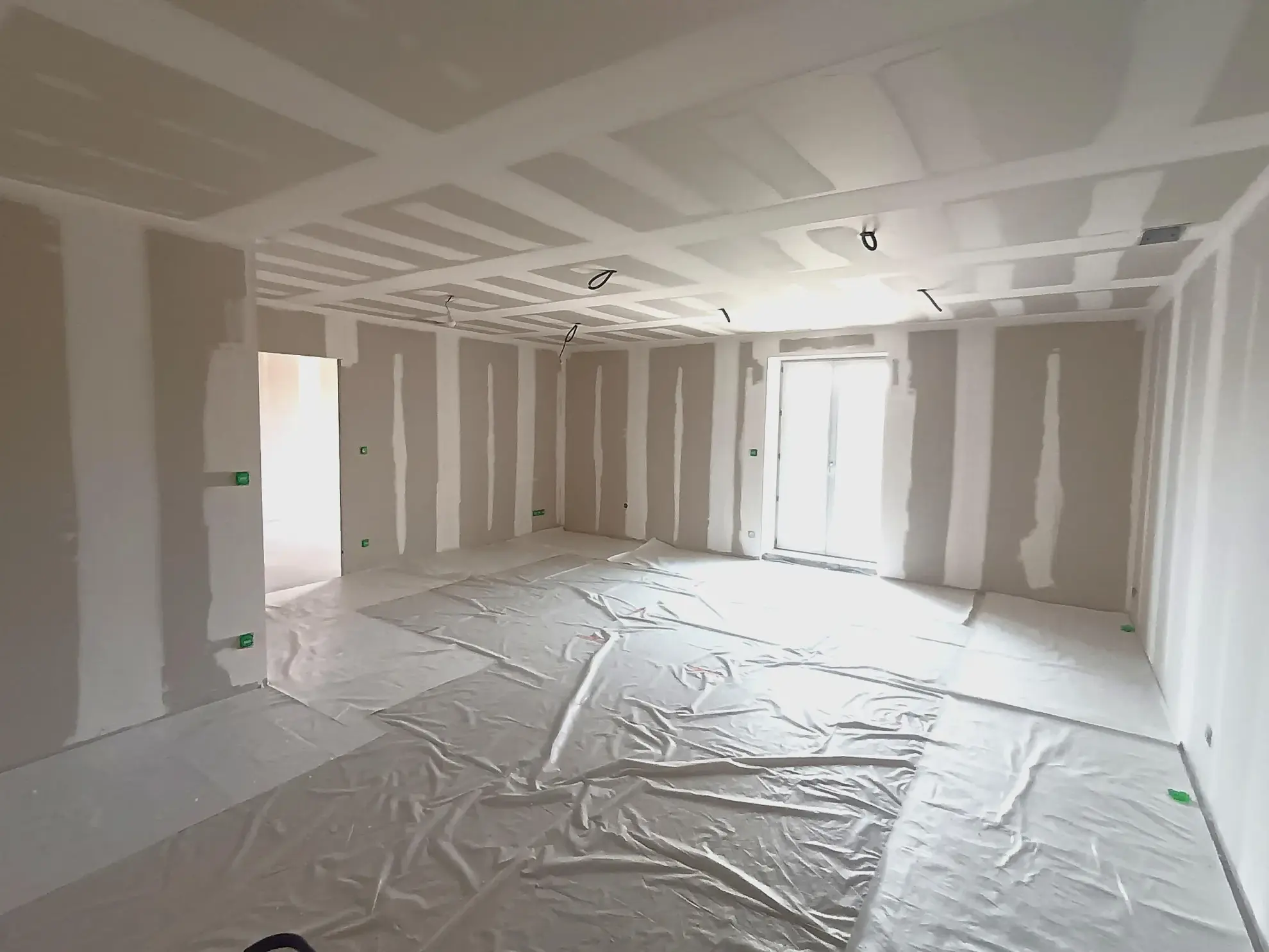 Appartement 5 pièces rénové avec terrasse à Crêches-sur-Saône 