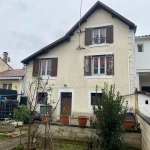 Maison de village à Sauveterre-la-Lémance avec jardin, 80 m², à rafraîchir