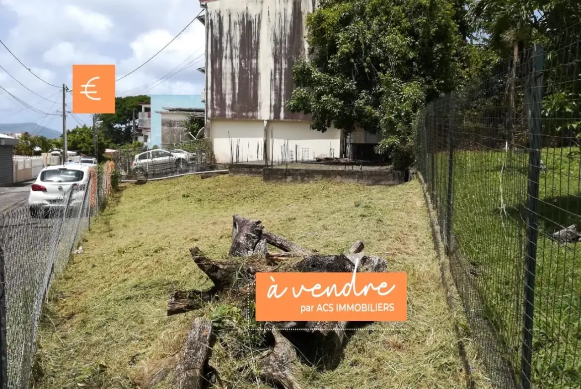 Terrain constructible à vendre à Fort-de-France – 254 m² avec dalle existante 