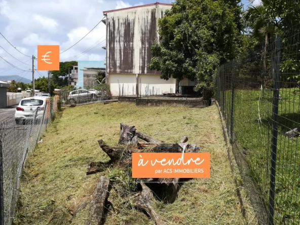 Terrain constructible à vendre à Fort-de-France – 254 m² avec dalle existante