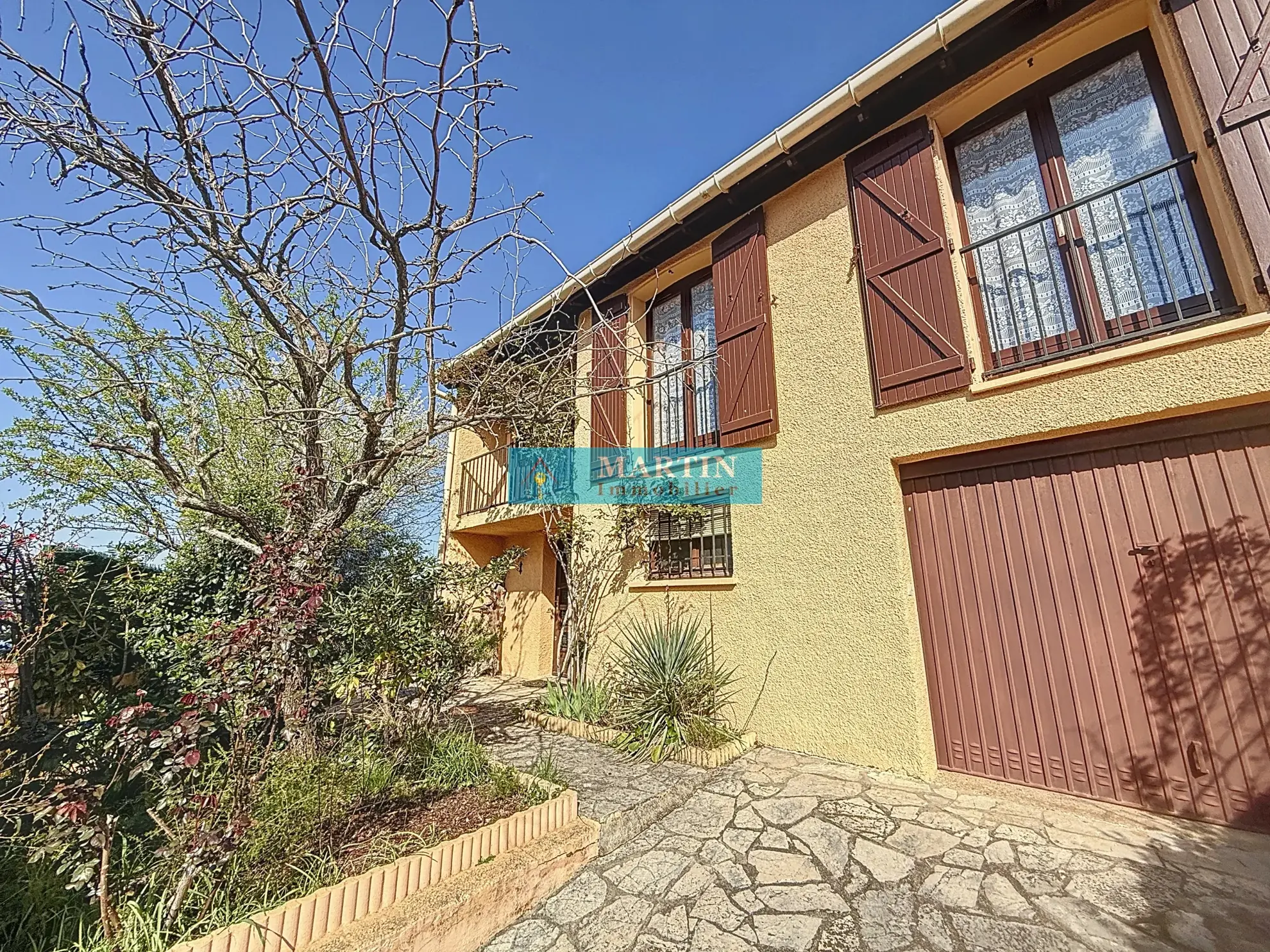 Villa 6 pièces en 3 faces à Céret, 143 m² avec jardin et potentiel divisé 