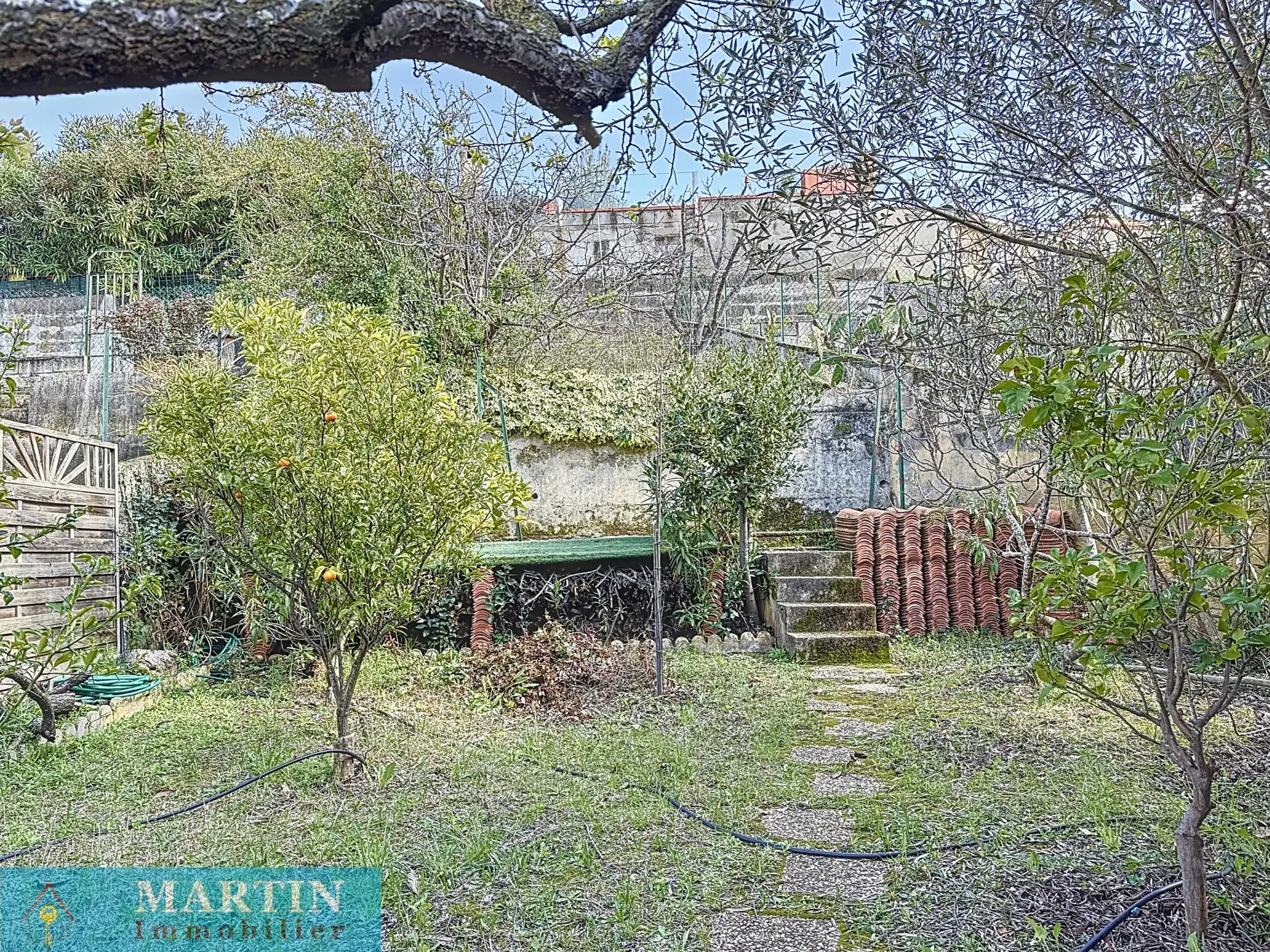 Villa 6 pièces en 3 faces à Céret, 143 m² avec jardin et potentiel divisé 
