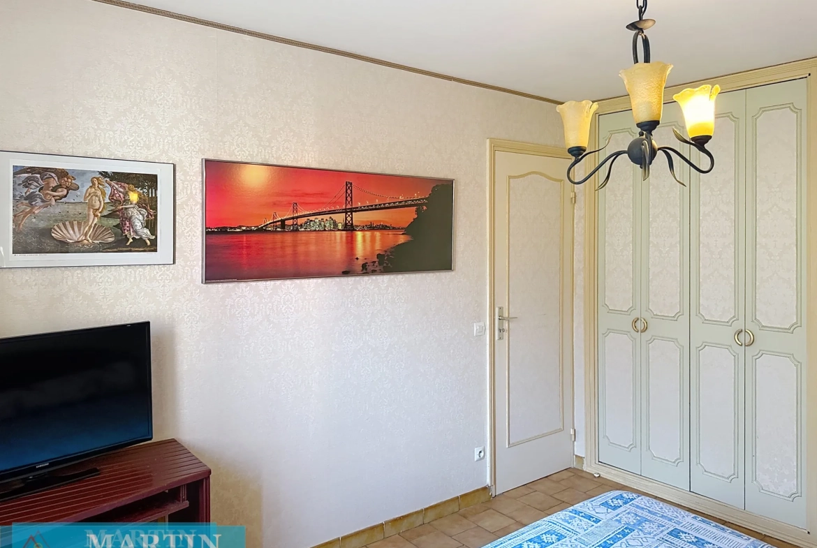 Villa 6 pièces en 3 faces à Céret, 143 m² avec jardin et potentiel divisé 