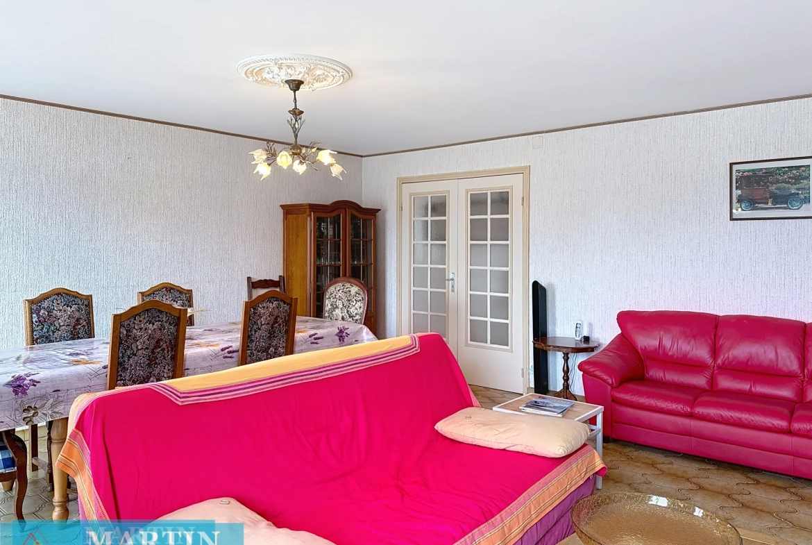 Villa 6 pièces en 3 faces à Céret, 143 m² avec jardin et potentiel divisé 