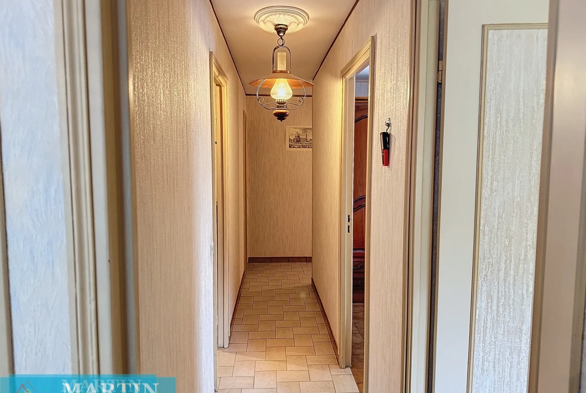Villa 6 pièces en 3 faces à Céret, 143 m² avec jardin et potentiel divisé 