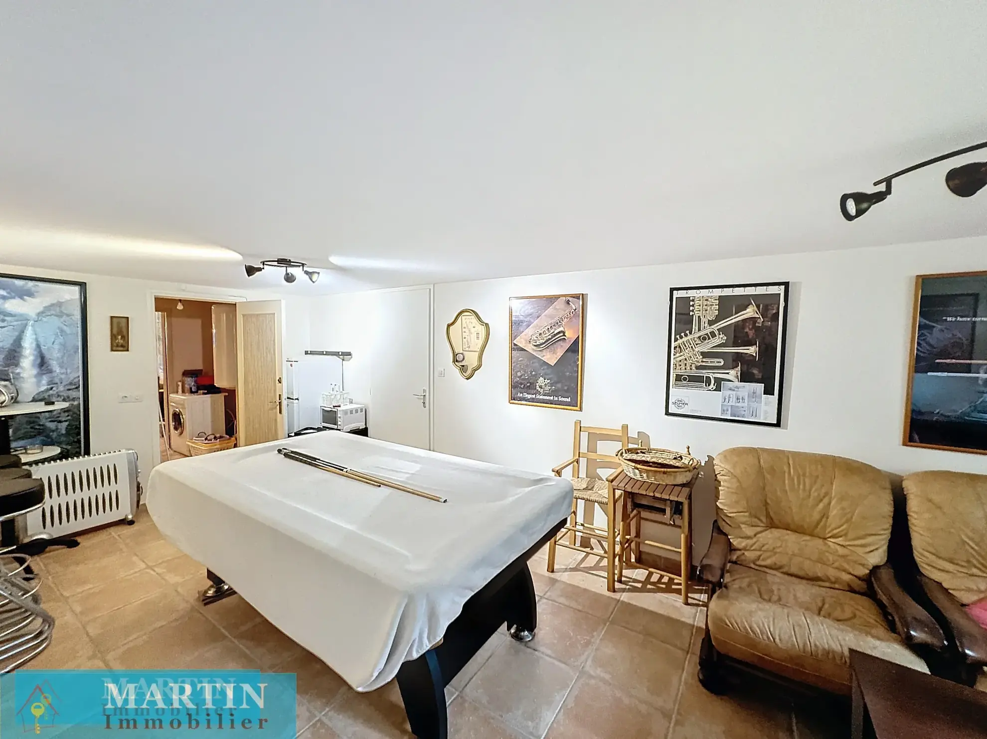 Villa 6 pièces en 3 faces à Céret, 143 m² avec jardin et potentiel divisé 