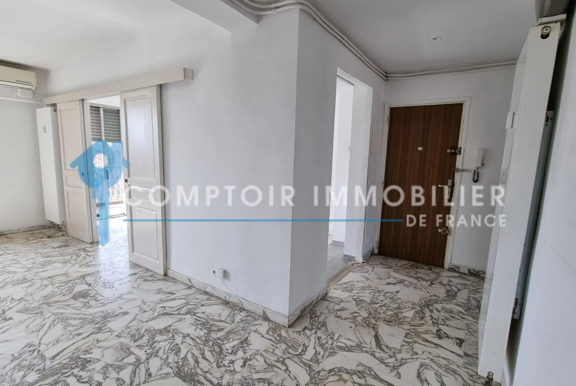 Appartement T4 à Draguignan avec terrasse, cave et parking - Idéal investisseur ou famille 